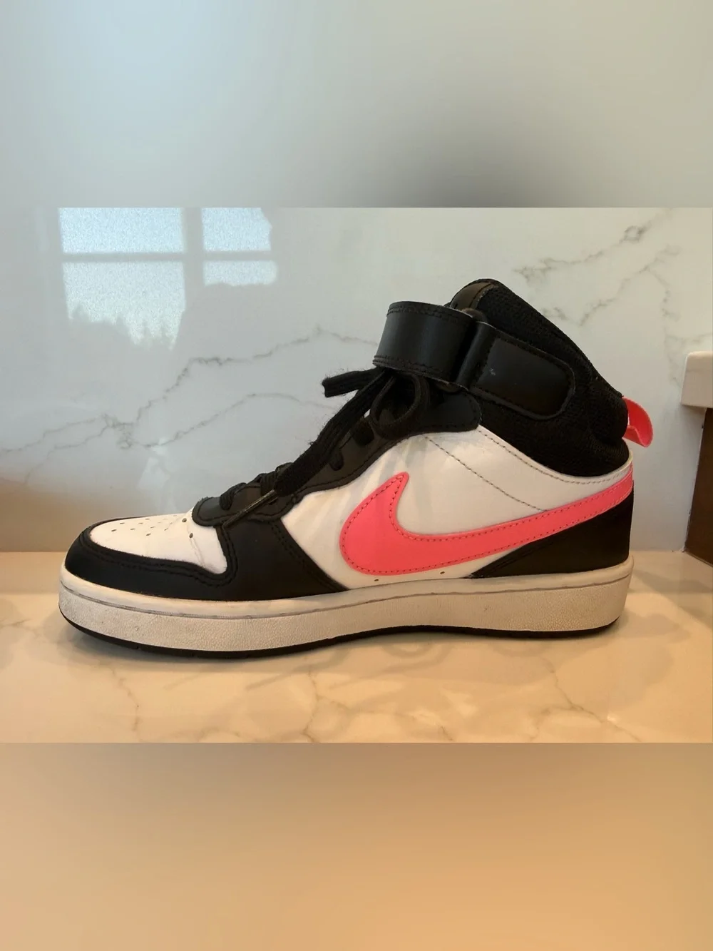 Nike Court Borough Mid 2 (GS / Big Kids) in Black / White / Sunset Pulse 6Y